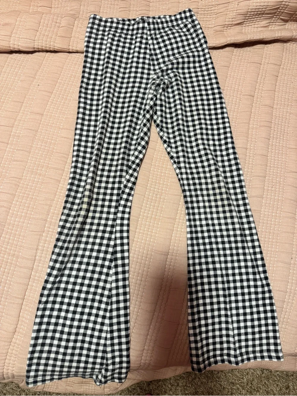 Old Navy Black and White Gingham Flare Leggings